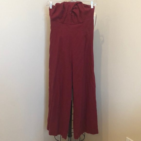 Urban Outfitters Red Linen Strapless Jumpsuit - Picture 4 of 6
